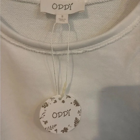 Oddi Floral Sleeve Top NWT - Picture 7 of 7